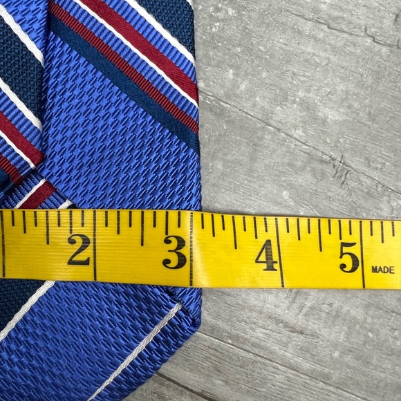 Jos A Bank Reserve Blue w/ Red, Navy & White Stripe Twill Tie - Picture 6 of 6